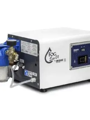 Pompe haute pression IDROBASE avec débit de 1,5 L/min pour système de brumisation et de rafraîchissement professionnel.